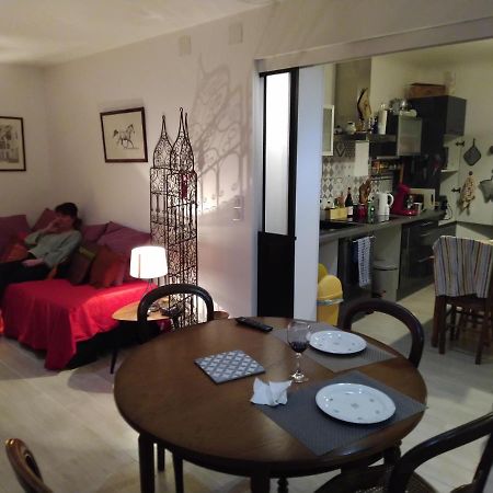 Chambre Marguerite, B&B Au 1Er- Villa Chaumonty Perigueux Luaran gambar
