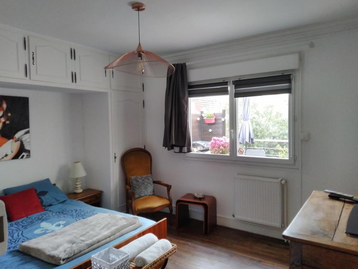 Chambre Marguerite, B&B Au 1Er- Villa Chaumonty Perigueux Luaran gambar